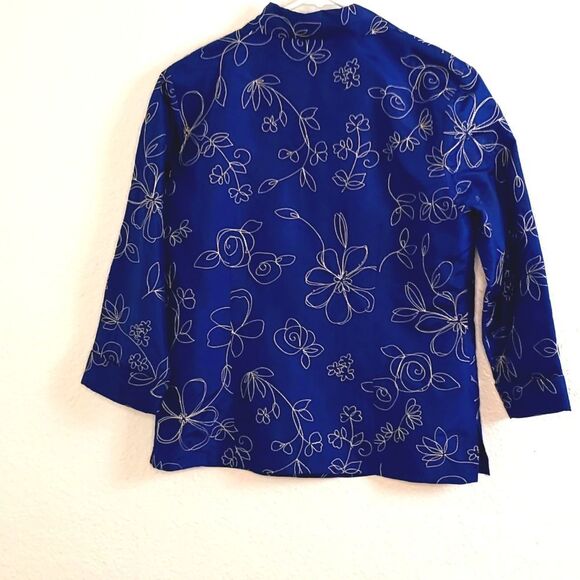 Anne Carson Blue Silk Embroidered Blouse - Picture 4 of 4